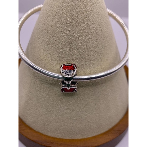 Authentic Pandora #792358C01 Festive Car & Christmas Tree - Picture 1 of 4